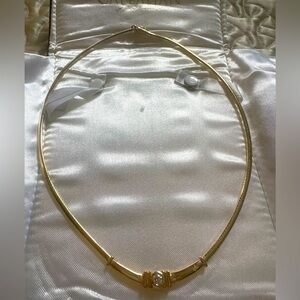 Elegant Omega Style Necklace with Diamond